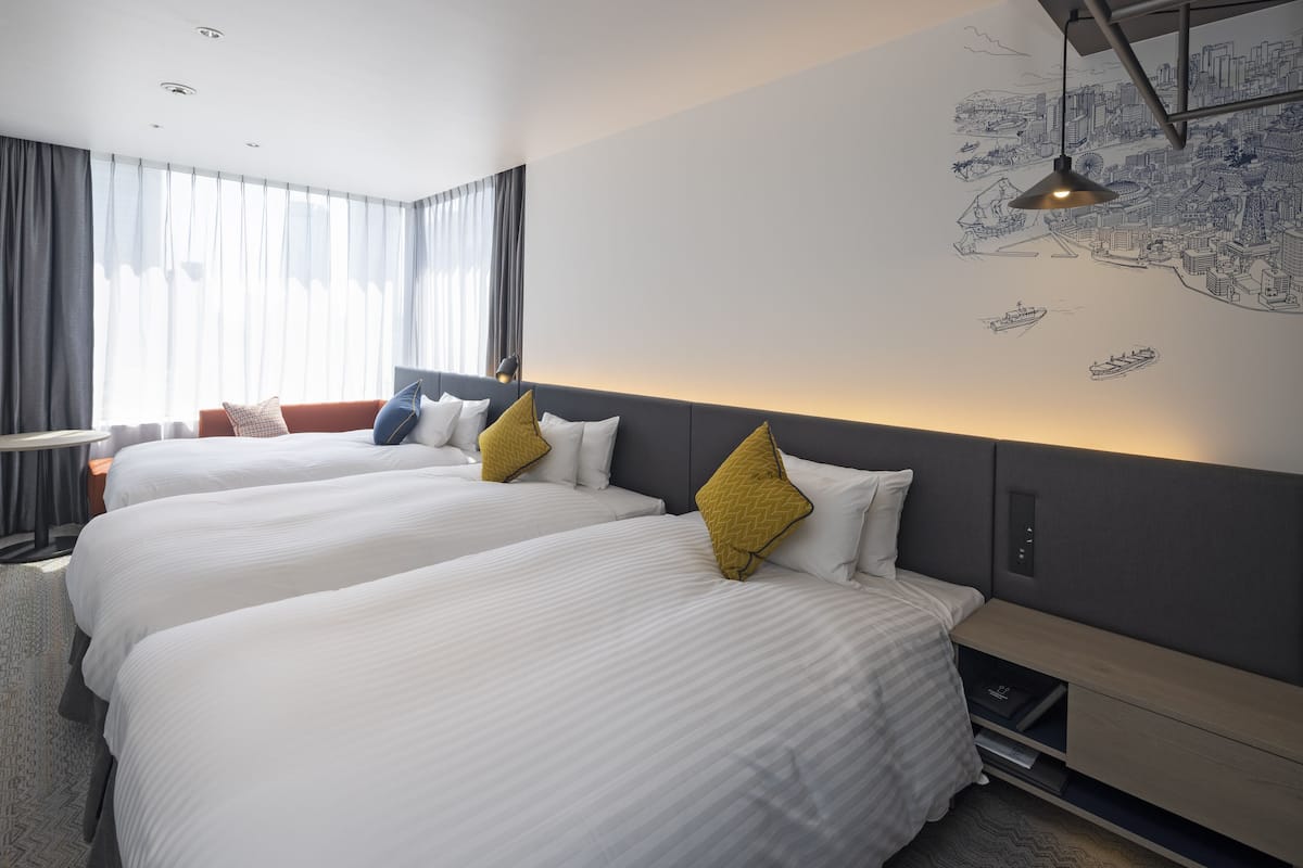 高級雙床房, 非吸煙房 (25 square meters, For 3 Guests) | 羽絨被、房內夾萬、書桌、免費 Wi-Fi