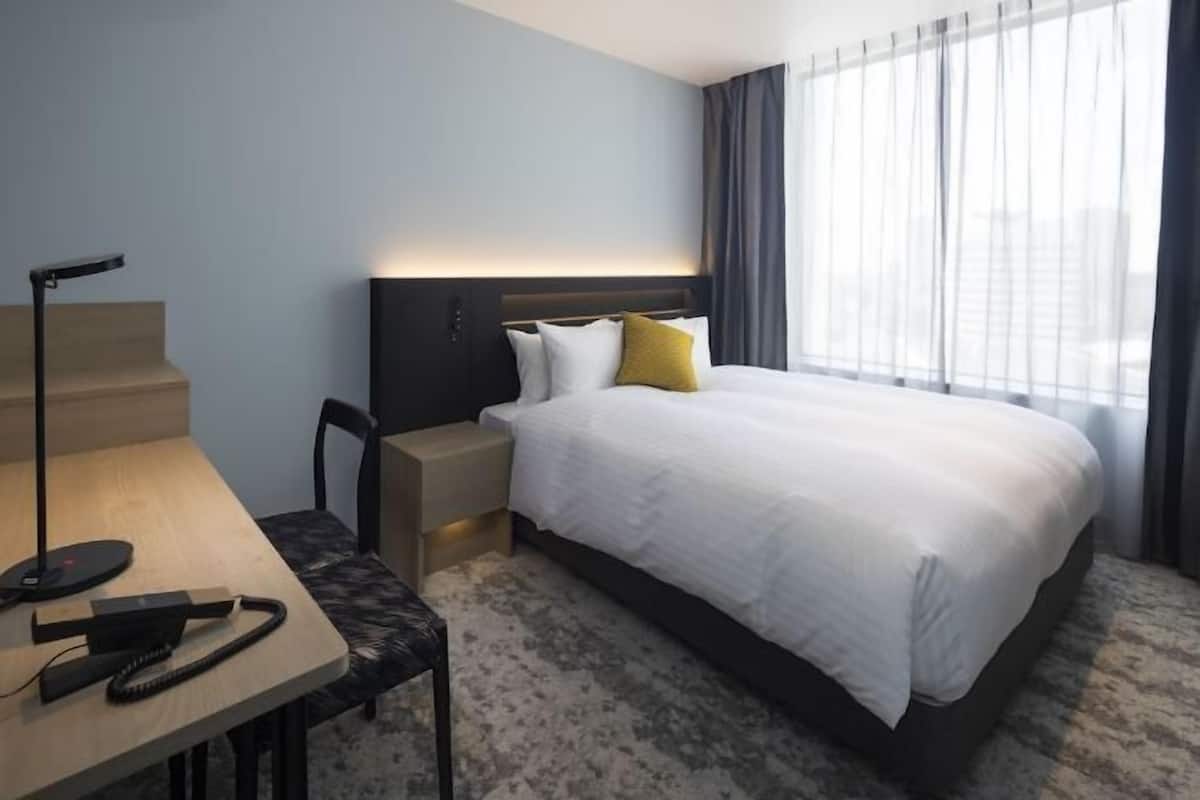 1 bedroom, down comforters, in-room safe, desk