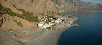 Artemis Studios, Agia Roumeli. Large, quiet & clean, close by to the sea.