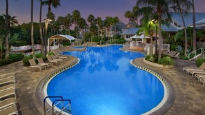 Outdoor pool - 2 BR Marriott Cypress Harbour (Orlando)