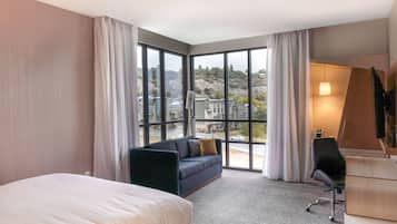 Room, 1 King Bed with Sofa bed | Premium bedding, down comforters, pillowtop beds, desk