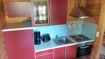 Apartment | Eigene Küche | Kühlschrank, Ofen, Herdplatte, Toaster