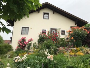 숙박 시설 정면