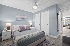 5 bedrooms, iron/ironing board, WiFi, bed sheets