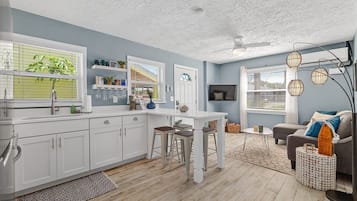 TV, Netflix, streaming services, offices