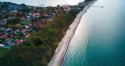 A12 Das rote Haus am Haff Roggow Ostseebad Rerik - A12: 3-Raum-Ferienhaus (90m²;