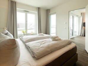 2 bedrooms, in-room safe, desk, WiFi - Hafenspitze App. 16 Pier 2.16 (Wismar)