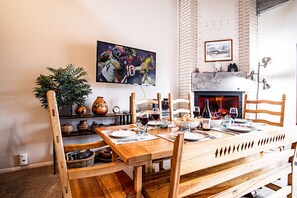 Dining - C21 Bigwood - Stunning Baldy Views (Sun Valley)