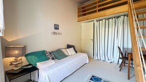 4 bedrooms, free WiFi