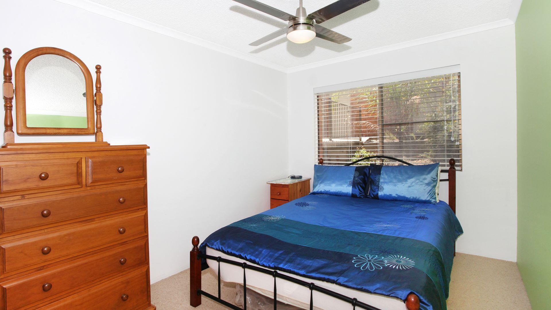 Courtney Cove 1 - Comfortable Two Bedroom Apartment on Mooloolaba Canal! — image 12