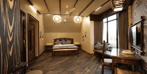 Caja de seguridad en la habitación, wifi gratis y ropa de cama 