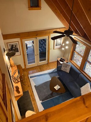 Télévision, cheminée