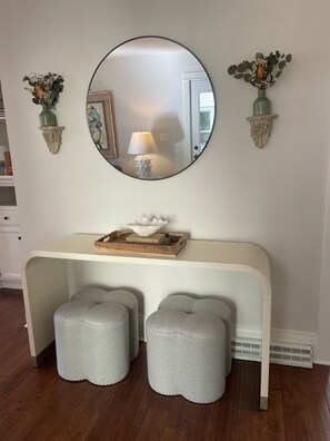 Interior - Downtown Harbor Springs Haven—Walk to Beach, Shops & Restaurants (Harbor Springs)