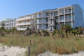 Exterior - Oceanfront Corner Condo w/Beautiful Views~Folly Beach Suites 3A (Folly Beach)