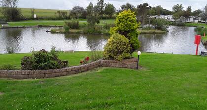 3 bed Caravan Approx 10 Mins From Beach Bill 1