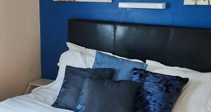 3 bed Caravan Approx 10 Mins From Beach Bill 1