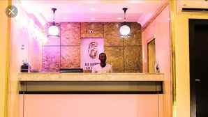 Unclassified image, 3 of 27, button - Six Diamond Hotel (Lagos)