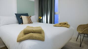 2 chambres, minibar, bureau, espace de travail pour ordinateur portable