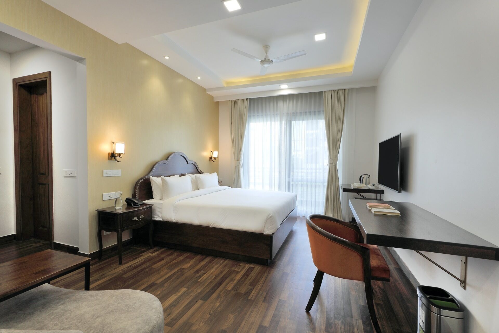 3 sovrum, skrivbord, strykjärn/strykbräda och gratis wi-fi