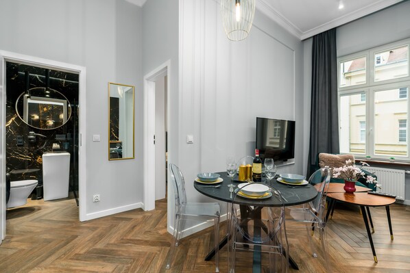 Apartamento, 1 quarto, cozinha | Área de estar