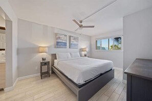 1 chambre, fer et planche Ă repasser, Wi-Fi gratuit, draps fournis