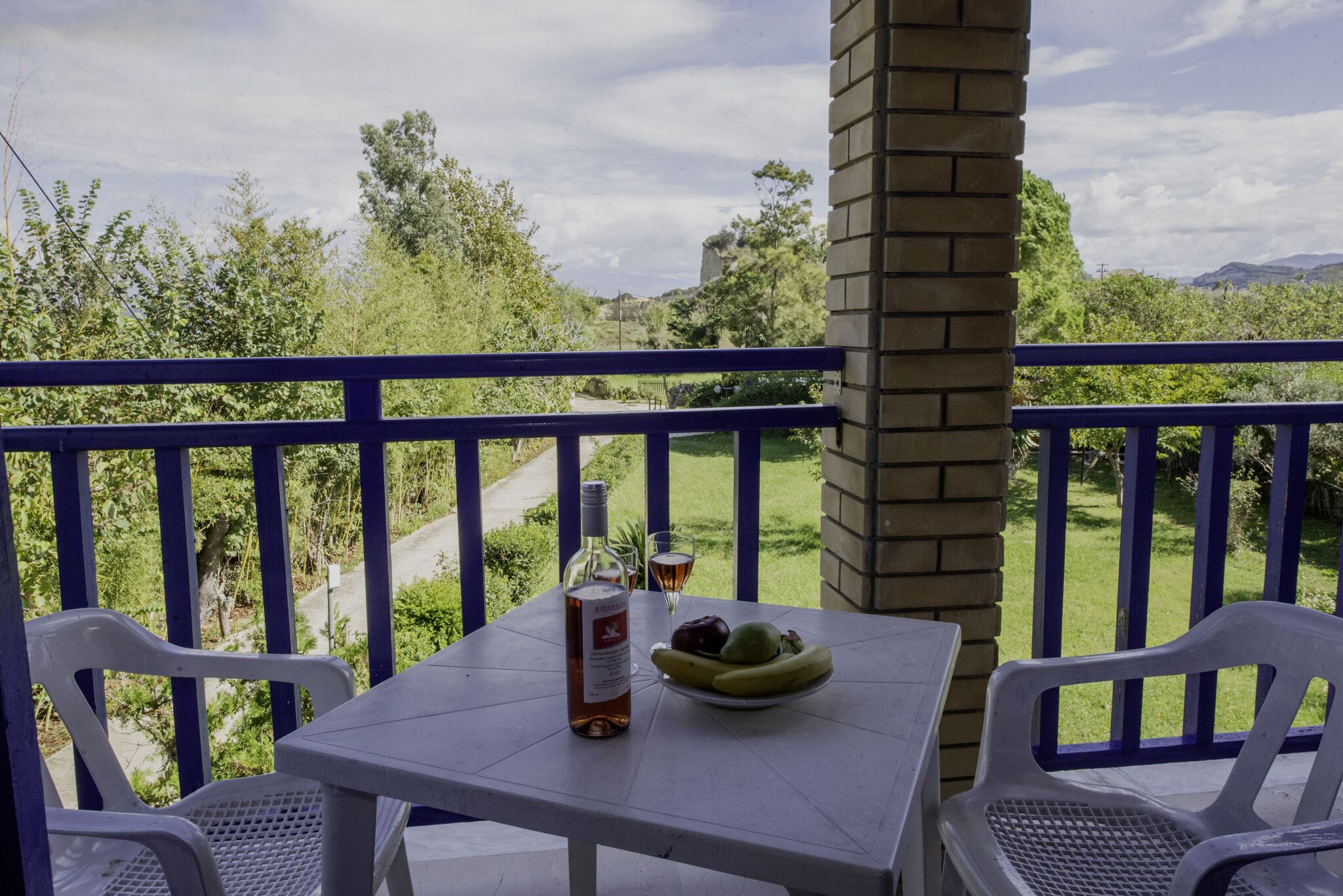 تناول الطعام بالخارج