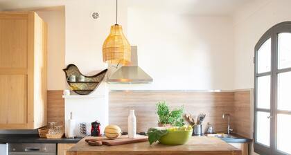 Appartement lumineux dans immeuble historique, pour une escapade