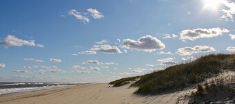 SALVO STARRY NIGHTS Beach House Bliss 5 min walk to beach