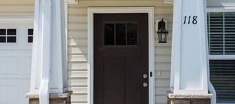 Room for Everyone with 2 Townhomes and 6 Bedrooms!