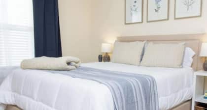 Room for Everyone with 2 Townhomes and 6 Bedrooms!