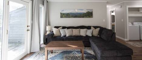 Televisión y bocina smart