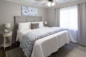 2 dormitorios, cortinas opacas, tabla de planchar con plancha y wifi