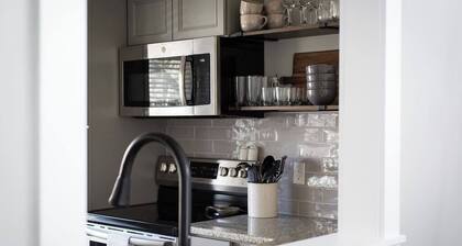 *Comfy Smart Condo|10 mins to DT &