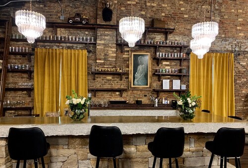 Historic Paris Livery Home of Kentucky's Covered Bridge Tour