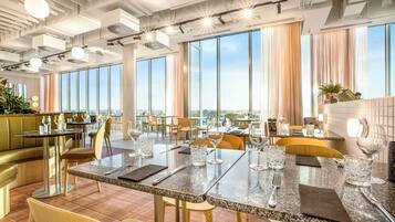 Breakfast, lunch and dinner served