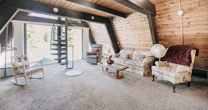 Maple Falls Apartment #5 - A/C - Wi-Fi - Pets Ok