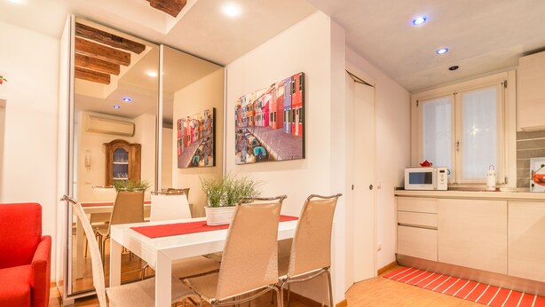 Apartment, 1 Bedroom | Living area | Flat-screen TV - Ca' Rella (Venice)
