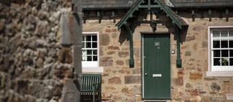 Elm Cottage - a charming traditional stone cottage with 2 bedrooms on Arniston Estate