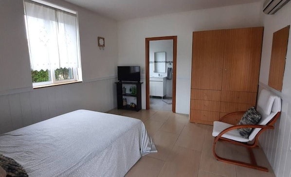 1 quarto