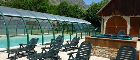 Indoor pool, outdoor pool