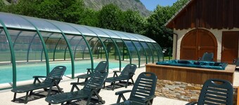 2/4-person apartment in a ground-floor chalet + Terrace + Swimming pool