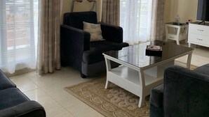 Family Apartment, 3 Bedrooms - Salaam Letting Mbweni (Zanzibar Town)