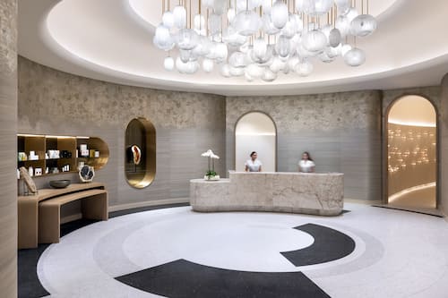 Couples treatment room(s), sauna, steam room, body treatments
