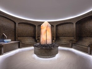 Couples treatment room(s), sauna, hot tub, steam room, body treatments - Conrad Las Vegas at Resorts World (Las Vegas)