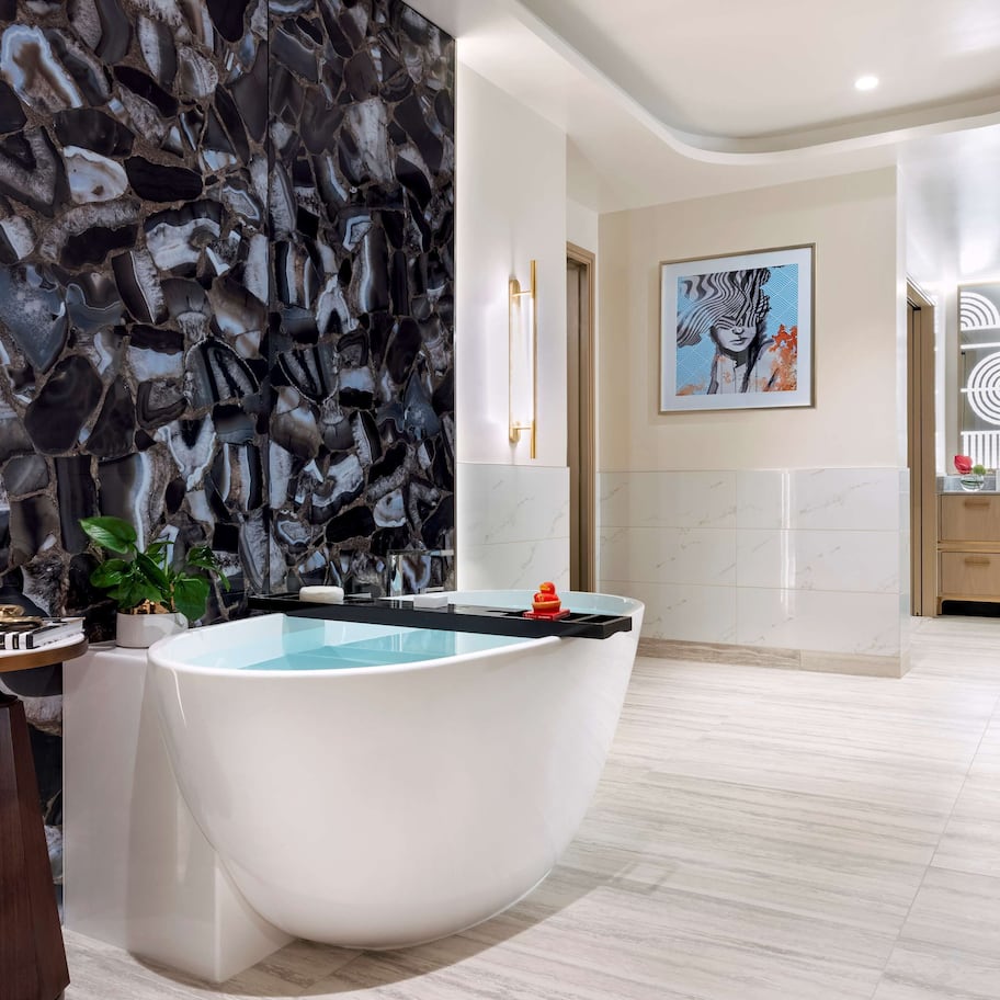 Shower, free toiletries, hair dryer, bathrobes