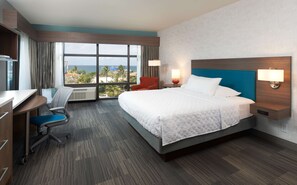 In-room safe, individually furnished, desk, laptop workspace - Home2 Suites by Hilton Pompano Beach Pier (Pompano Beach)