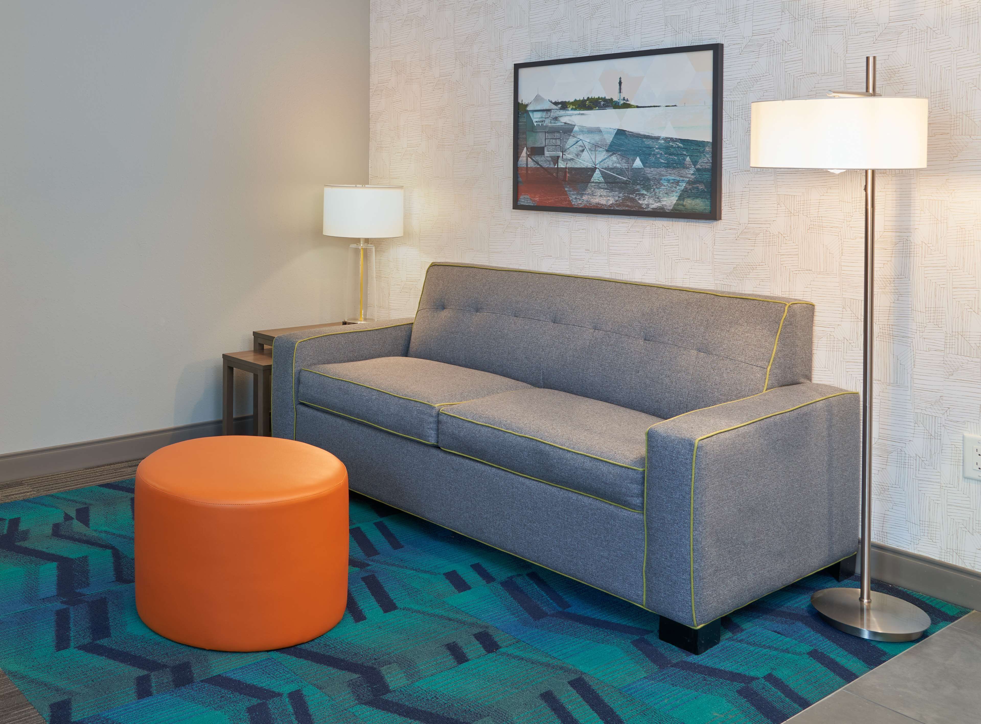 55-inch lcd tv with satellite channels, tv