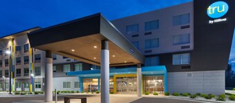 Tru By Hilton Comstock Park Grand Rapids