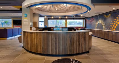 Tru By Hilton Comstock Park Grand Rapids