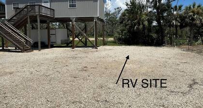 RV Campsite 50 amp full hook up